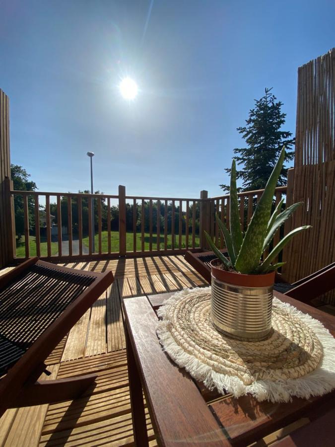 Вілла Tiny Et Jacuzzi Charente Maritime Plassay Екстер'єр фото